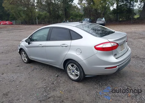 2018 Ford Fiesta Se z USA, uszkodzony, nr VIN 3FADP4BJ5JM128569